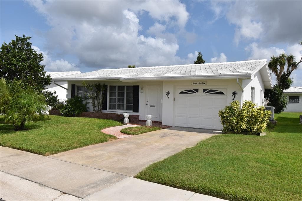 3650 101ST AVENUE N UNIT 4 PINELLAS PARK, FL 33782