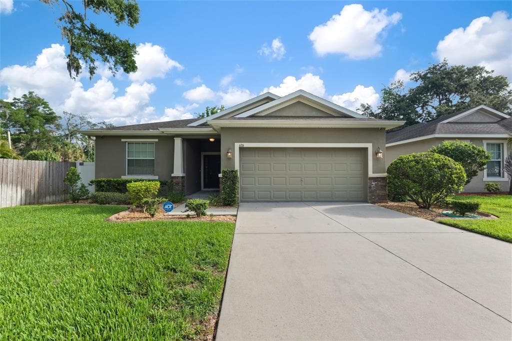 626 BREEZEWAY COURT BRANDON, FL 33511