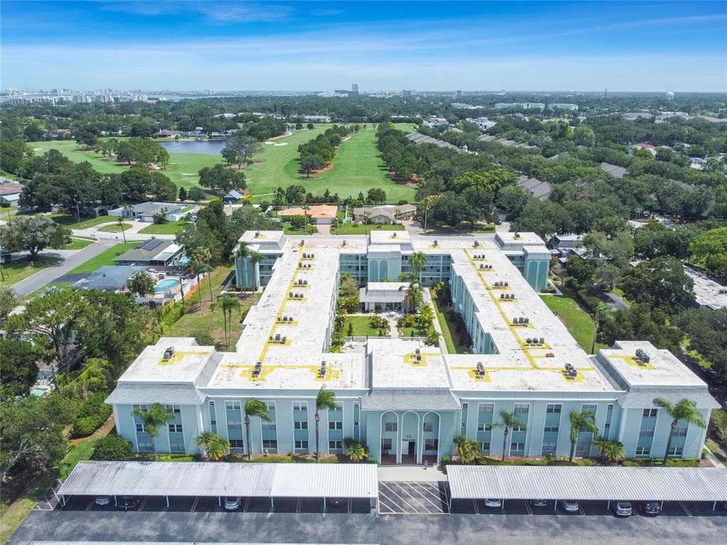 701 POINSETTIA ROAD UNIT 302