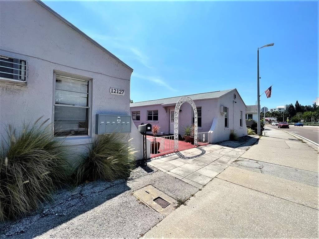 12127 GULF BOULEVARD UNIT 2 TREASURE ISLAND, FL 33706
