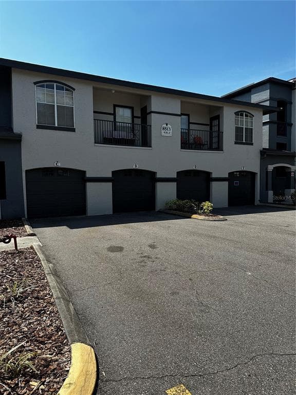 8513 LUCUYA WAY UNIT 208 TEMPLE TERRACE, FL 33637