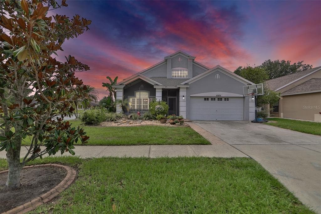 10879 NEWBRIDGE DRIVE RIVERVIEW, FL 33579
