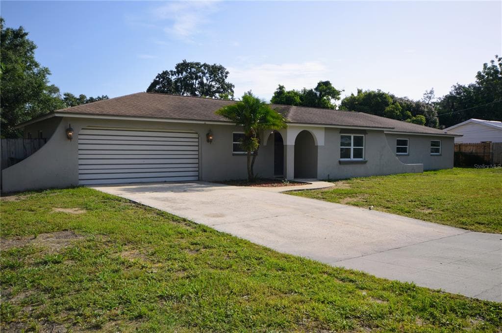 614 OVERLAND DRIVE BRANDON, FL 33511