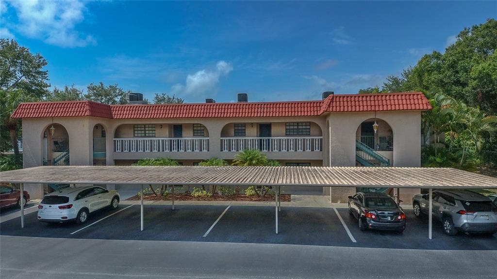 1753 BELLEAIR FOREST DRIVE UNIT E7 BELLEAIR, FL 33756