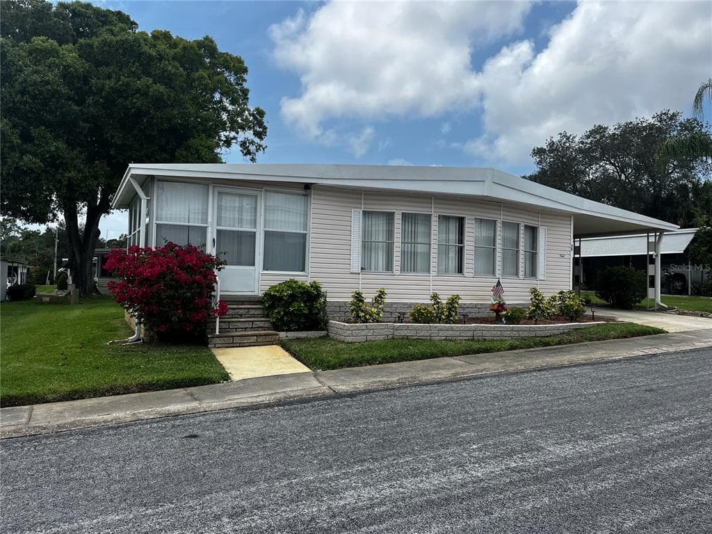 30 WATER OAK COURT PALM HARBOR, FL 34684