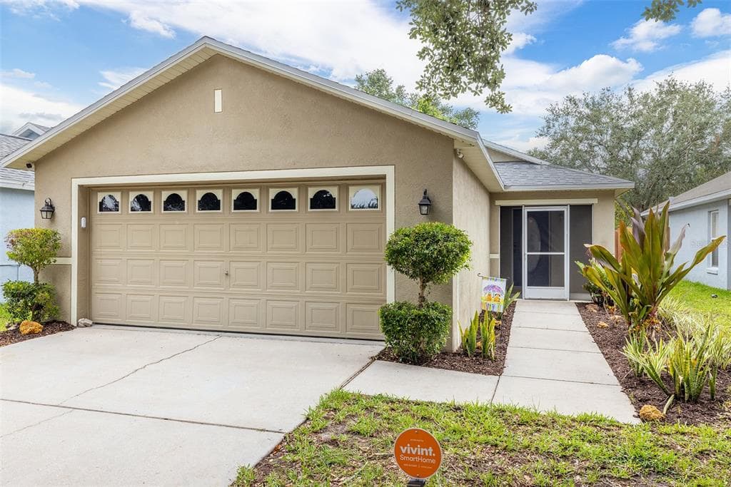 7615 CLOVELLY PARK PLACE APOLLO BEACH, FL 33572