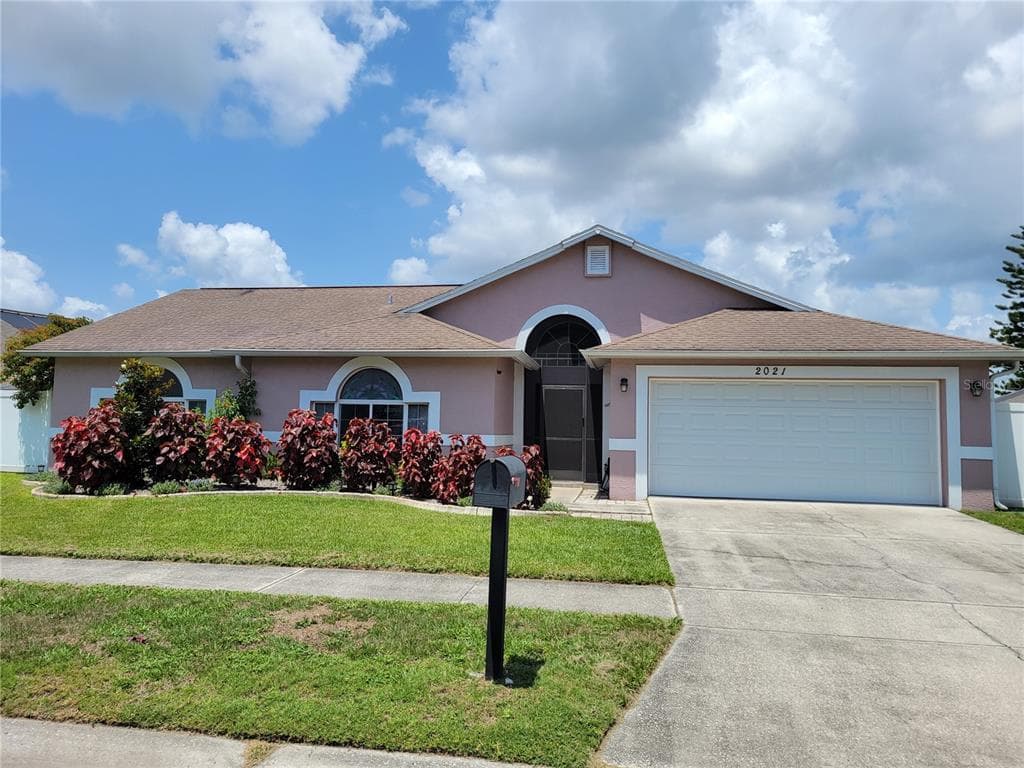 2021 ELK SPRING DRIVE BRANDON, FL 33511