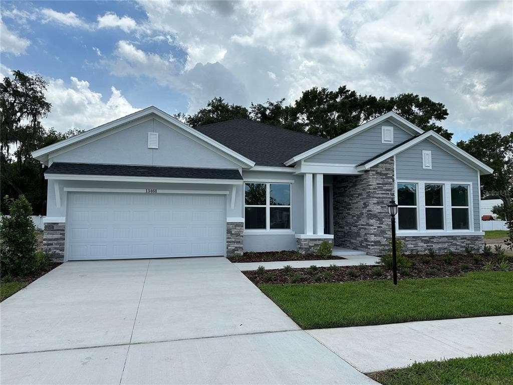 13468 BERGAMONT CIRCLE TAMPA, FL 33618