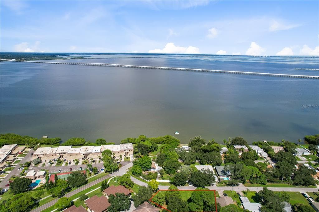 1781 RAINBOW BOULEVARD CLEARWATER, FL 33760