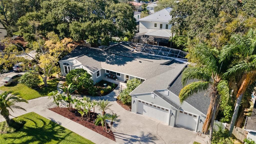 456 W DAVIS BOULEVARD TAMPA, FL 33606