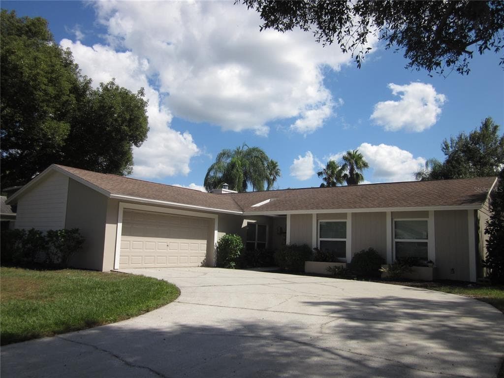 16413 BONNEVILLE DRIVE TAMPA, FL 33624