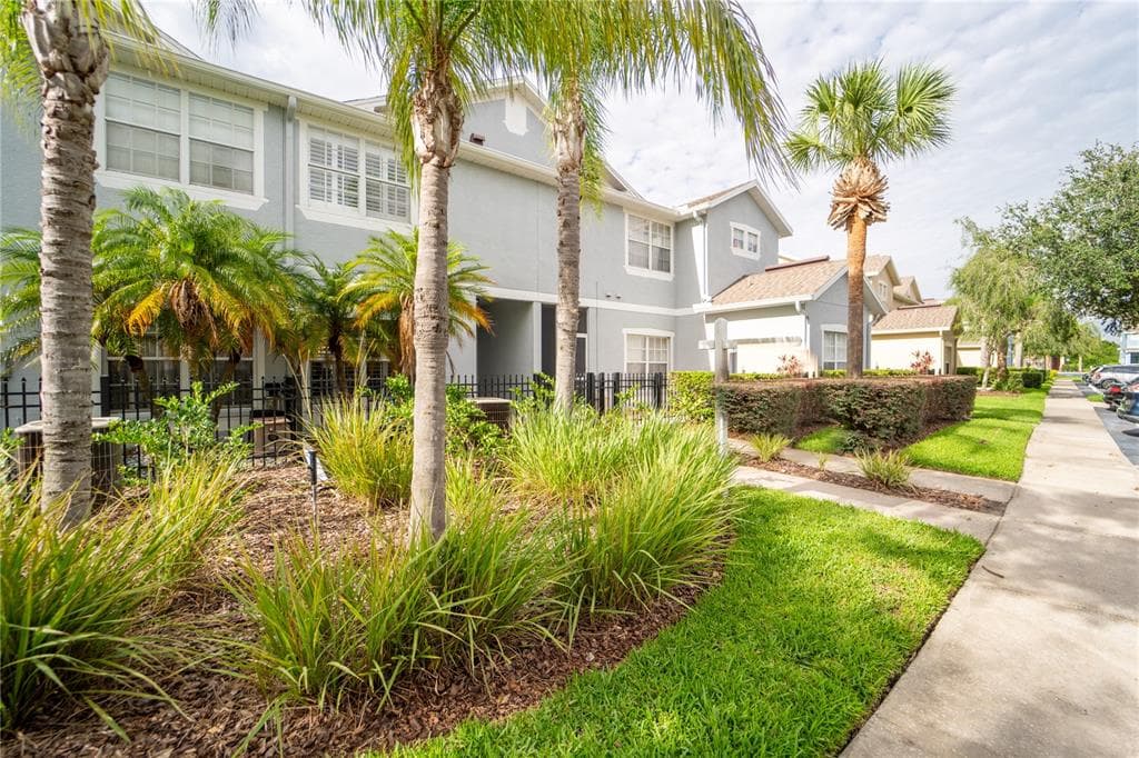 10962 WINTER CREST DRIVE RIVERVIEW, FL 33569
