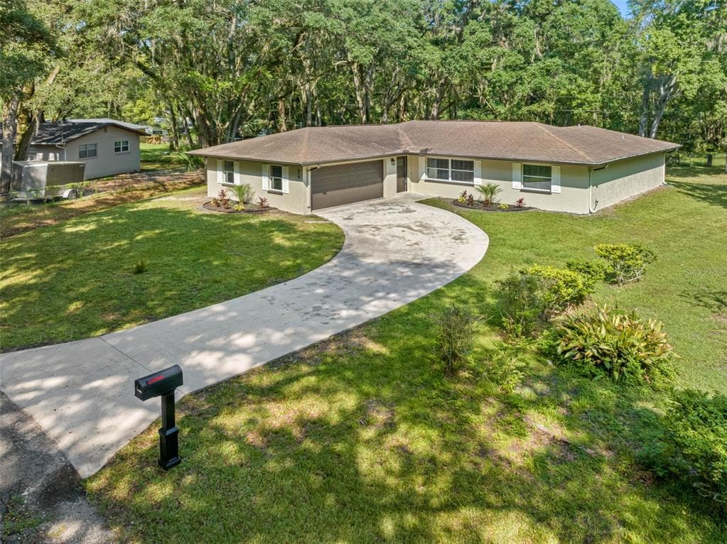 518 JEWEL STREET BROOKSVILLE, FL 34601