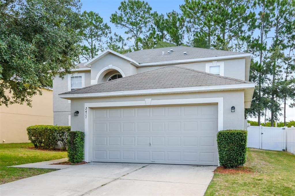 2411 TEALWOOD CIRCLE TAVARES, FL 32778