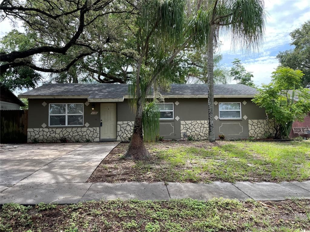 2057 POWDERHORN DRIVE CLEARWATER, FL 33755