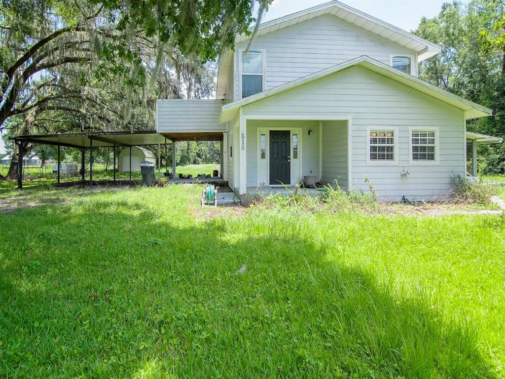 516 SUNNY ROAD LAKELAND, FL 33801