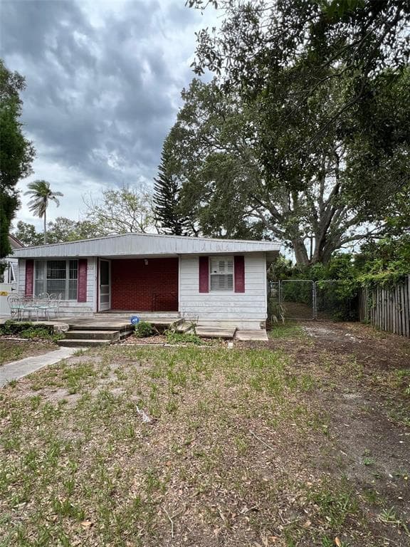 5122 26TH AVENUE S GULFPORT, FL 33707