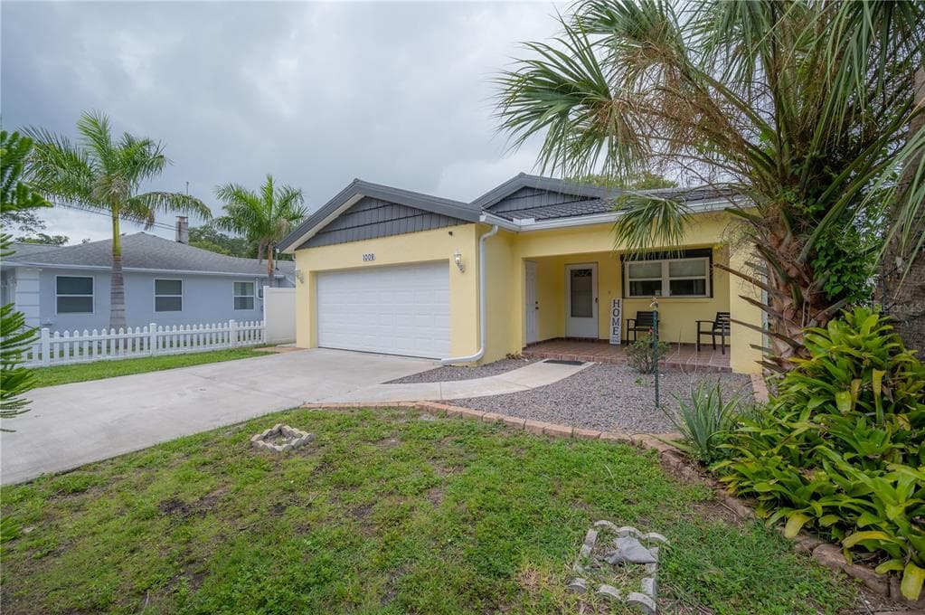 1008 PINE STREET CLEARWATER, FL 33756