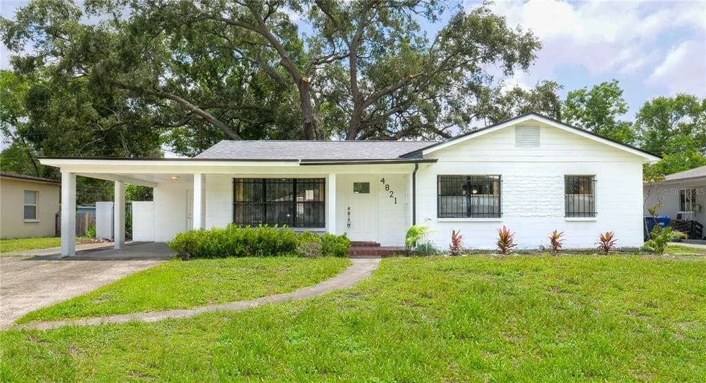 4821 N MENDENHALL DRIVE TAMPA, FL 33603