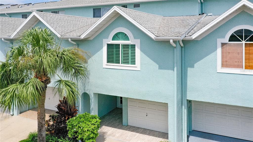 628 GARLAND CIRCLE INDIAN ROCKS BEACH, FL 33785