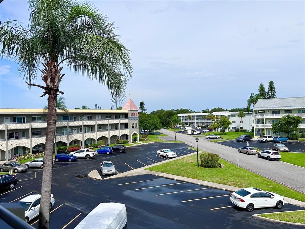 2461 CANADIAN WAY UNIT 53 CLEARWATER, FL 33763
