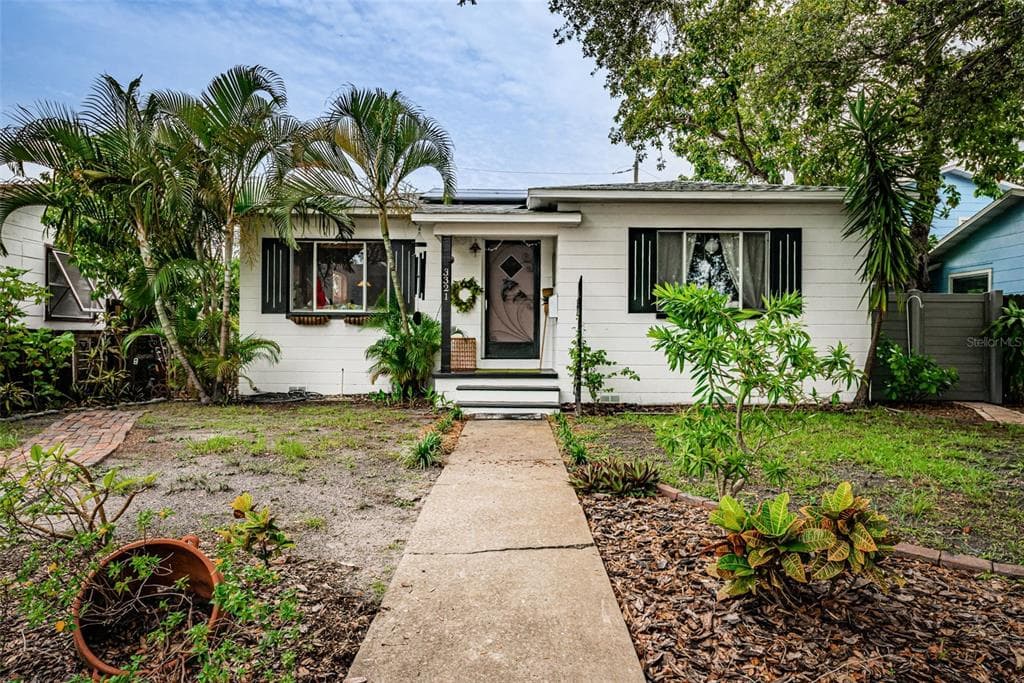 3321 8TH AVENUE N ST PETERSBURG, FL 33713