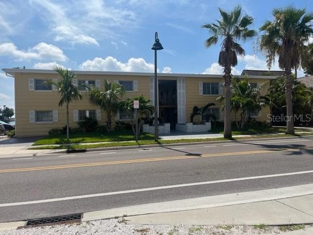 1605 PASS A GRILLE WAY UNIT 2 ST PETE BEACH, FL 33706