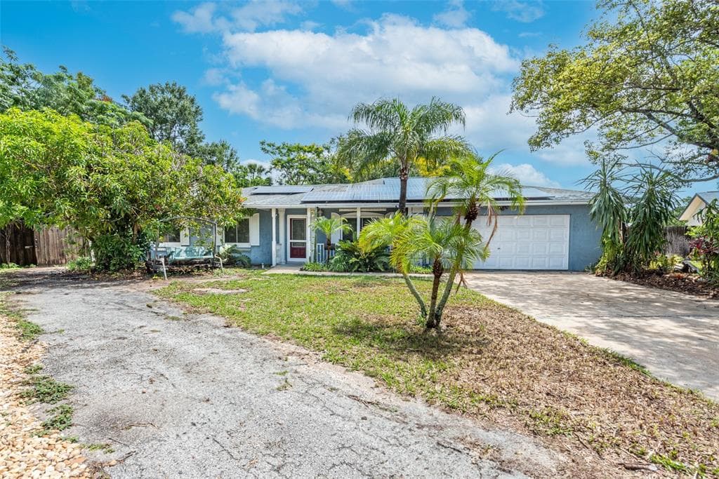 1013 YORK COURT BRANDON, FL 33510