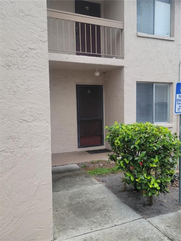 7606 ABBEY LANE UNIT A TAMPA, FL 33617