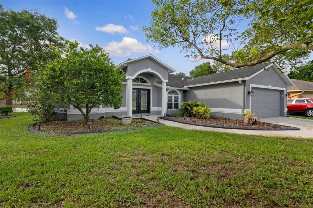 1614 GLEN OAK LANE