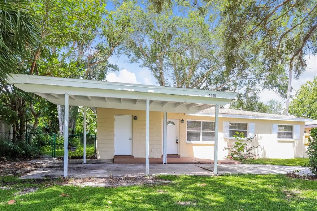 5448 63RD WAY N ST PETERSBURG, FL 33709