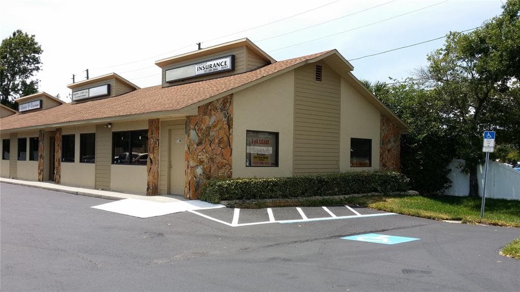 7746 66TH STREET N PINELLAS PARK, FL 33781