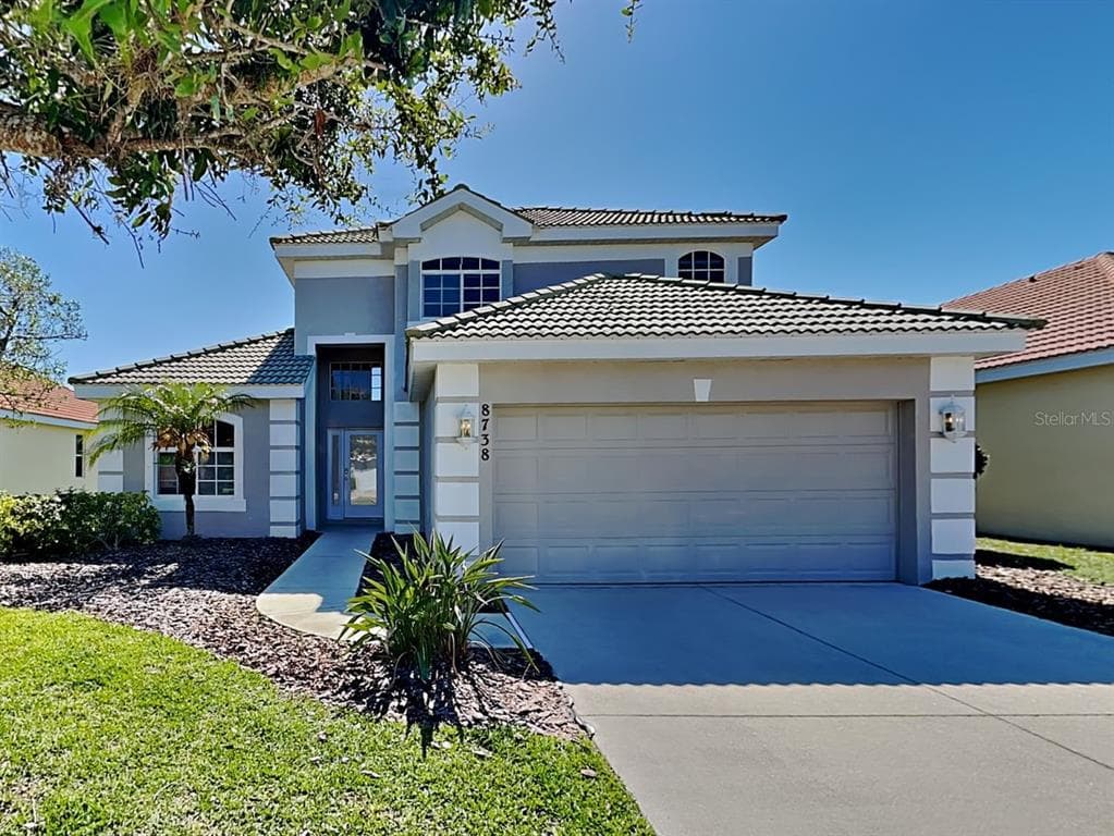 8738 MONTEREY BAY LOOP BRADENTON, FL 34212
