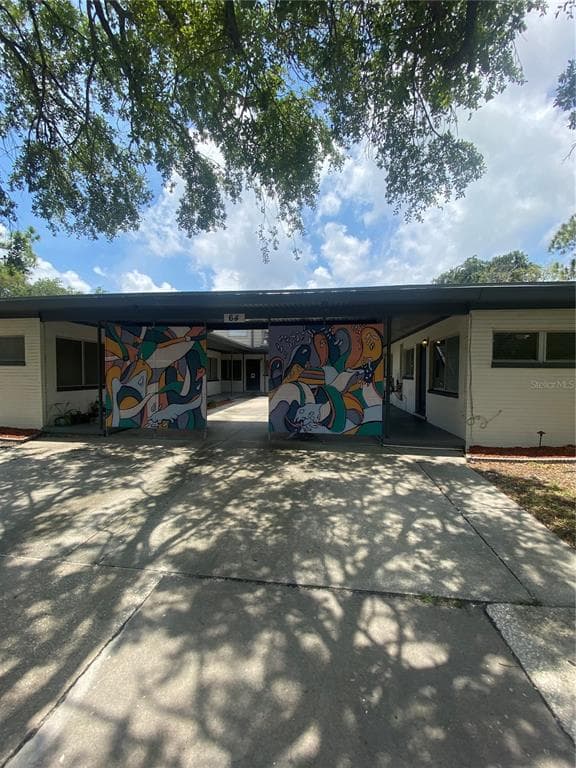 64 DAVIS BOULEVARD UNIT 5 TAMPA, FL 33606