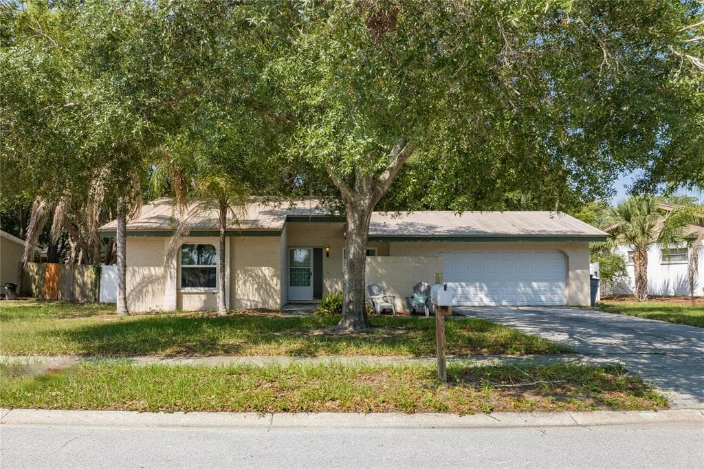 3971 ORCHARD HILL CIRCLE PALM HARBOR, FL 34684