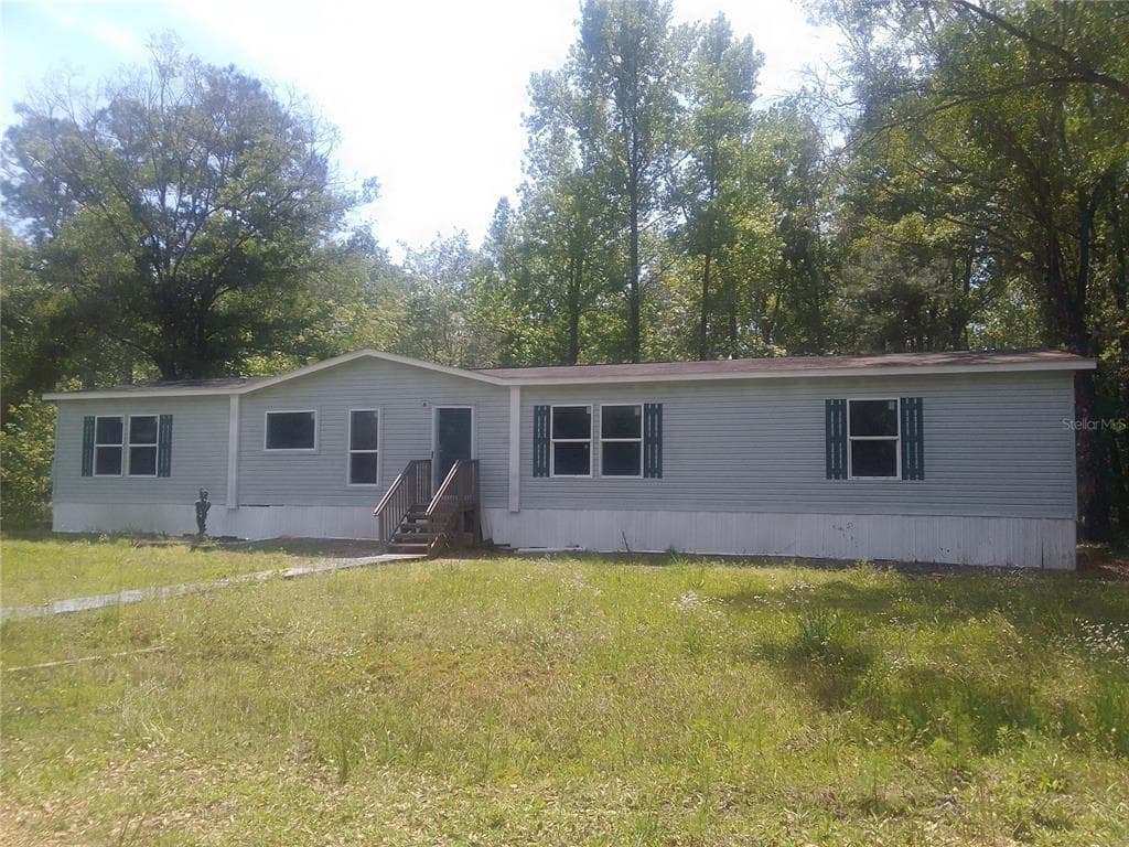 10555 E DEEP CREEK BOULEVARD HASTINGS, FL 32145