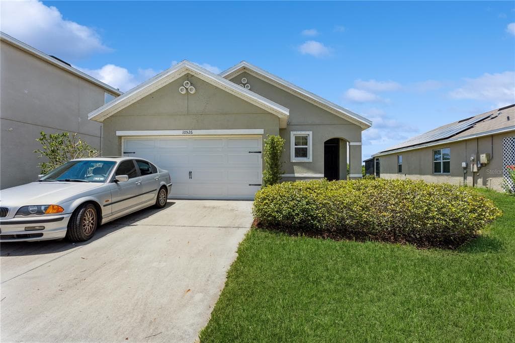 10526 WHISPERING HAMMOCK DRIVE RIVERVIEW, FL 33578