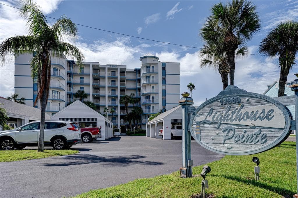17980 GULF BLVD UNIT 603 REDINGTON SHORES, FL 33708