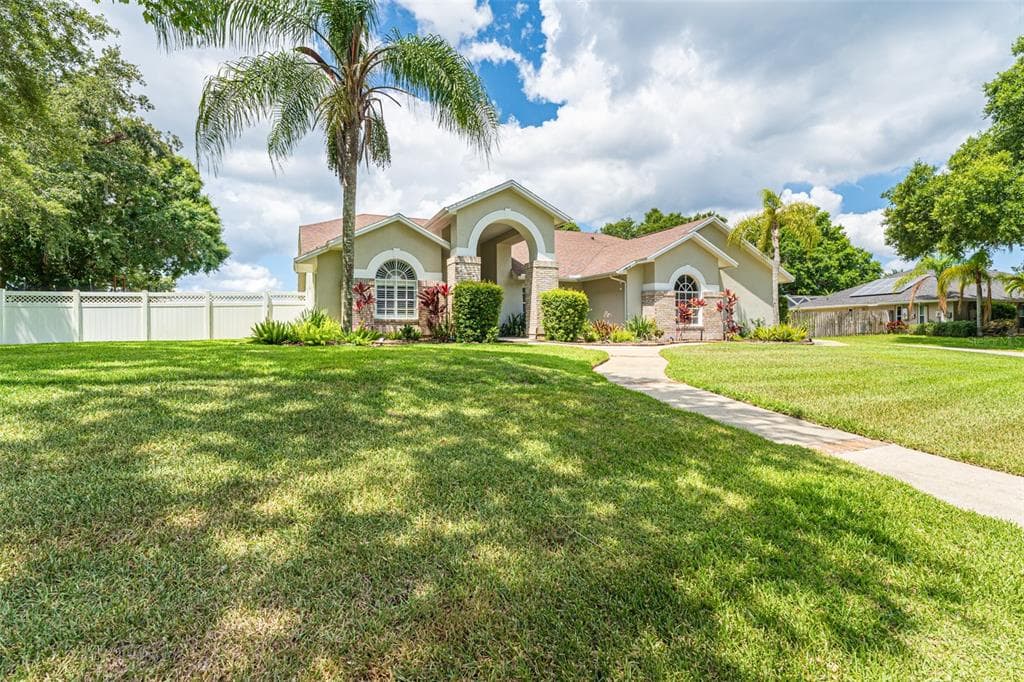 18404 KEYSTONE GROVE BOULEVARD ODESSA, FL 33556