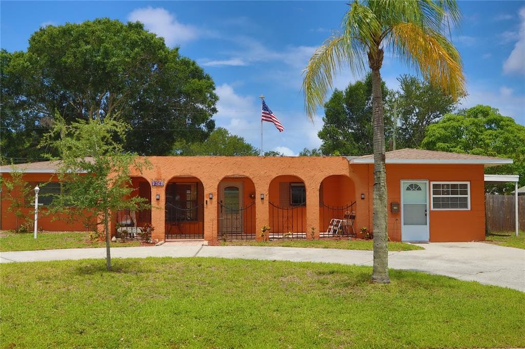 6534 18TH WAY N ST PETERSBURG, FL 33702
