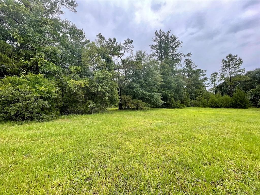 5515 SE 223RD STREET HAWTHORNE, FL 32640