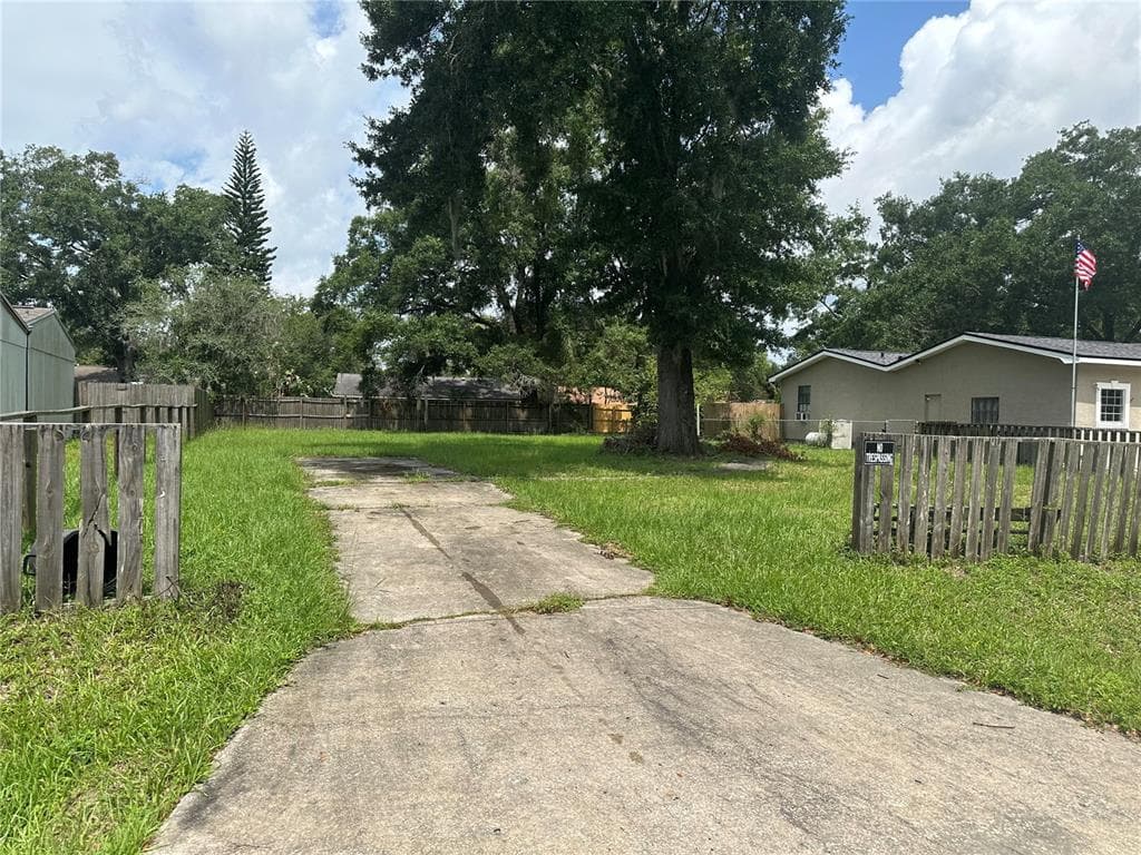 2549 MARTHA LANE LAND O LAKES, FL 34639