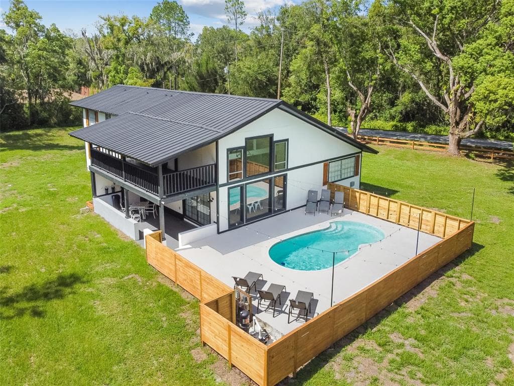 5673 DREXEL ROAD LAND O LAKES, FL 34638