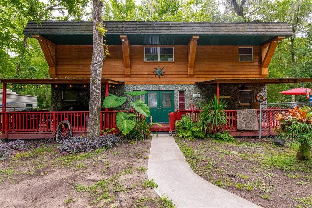 16204 PERIMETER DRIVE BROOKSVILLE, FL 34614