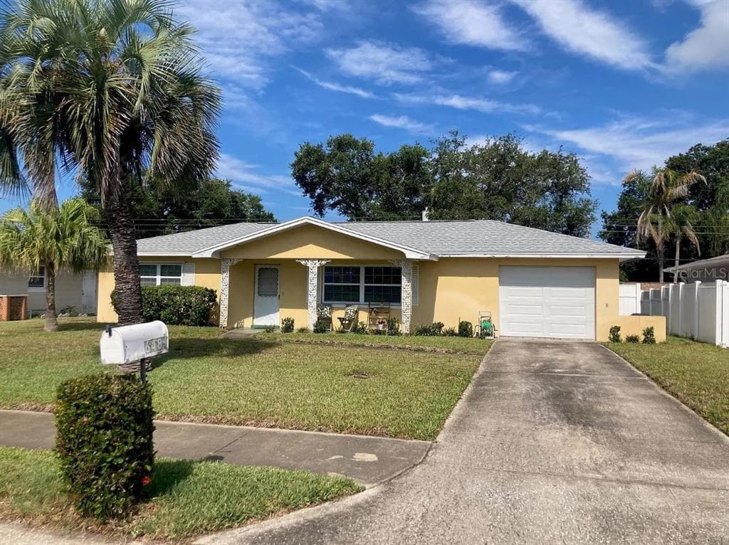 6484 115TH LANE SEMINOLE, FL 33772