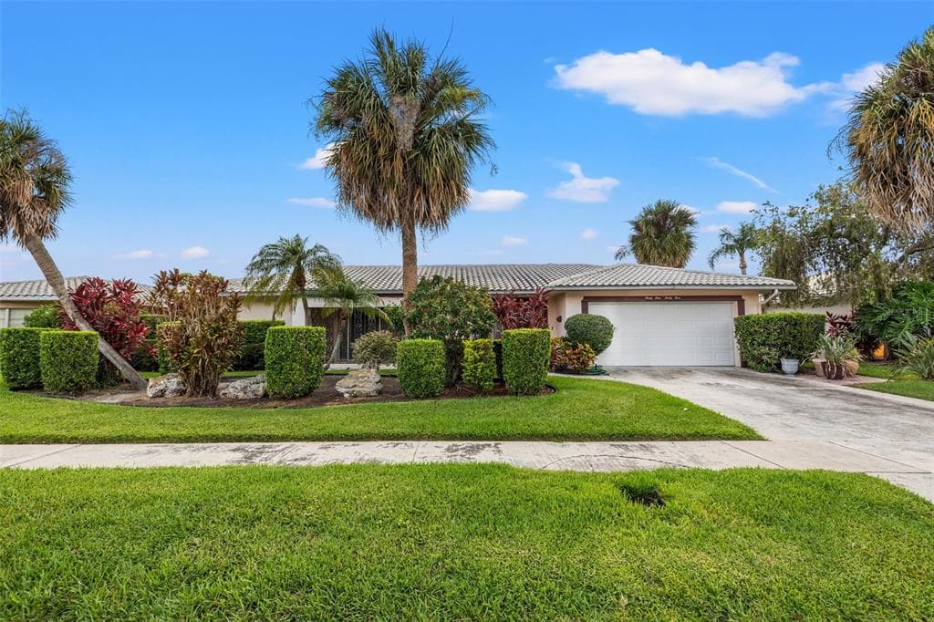3934 DORAL DRIVE