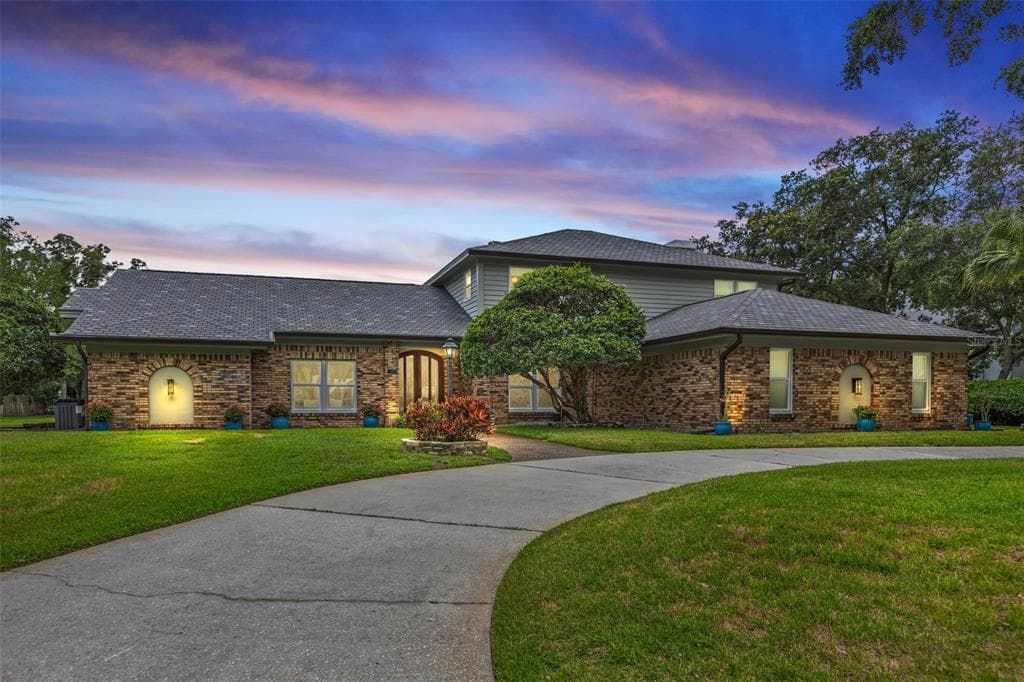 2149 LAURENCE DRIVE CLEARWATER, FL 33764