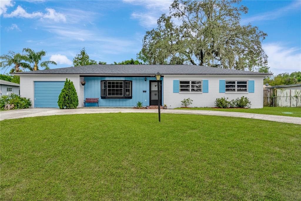 501 CLARA DRIVE BRANDON, FL 33510