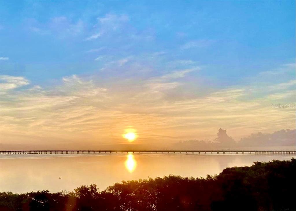2617 COVE CAY DRIVE UNIT 605 CLEARWATER, FL 33760