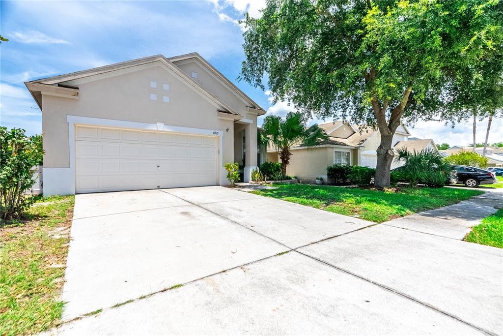 8221 CRESCENT MOON DRIVE NEW PORT RICHEY, FL 34655